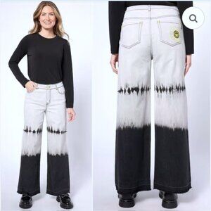 LOGO Lori Goldstein Smiley World Wide Leg Jeans Plus Size 28W Gray Tie Dye NWT
